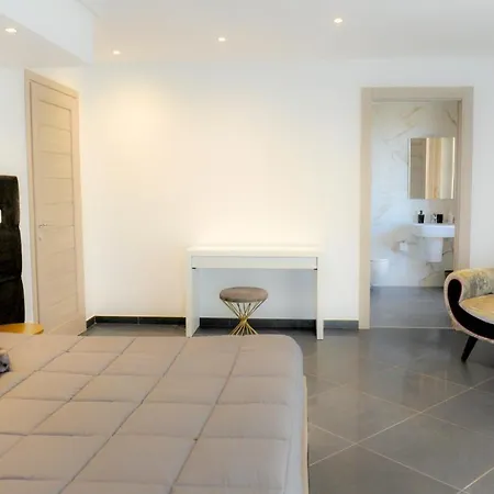 B&B Airport Deluxe 3*