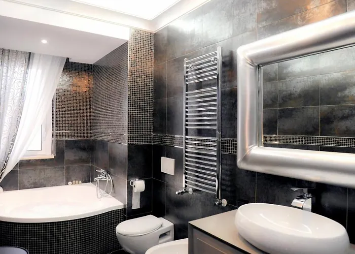 Airport Deluxe 3* Bari