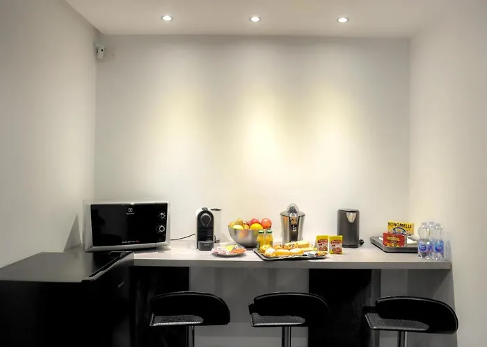 Couette-café Airport Deluxe 3*