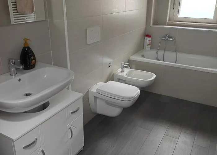 Bed and breakfast Airport Deluxe
