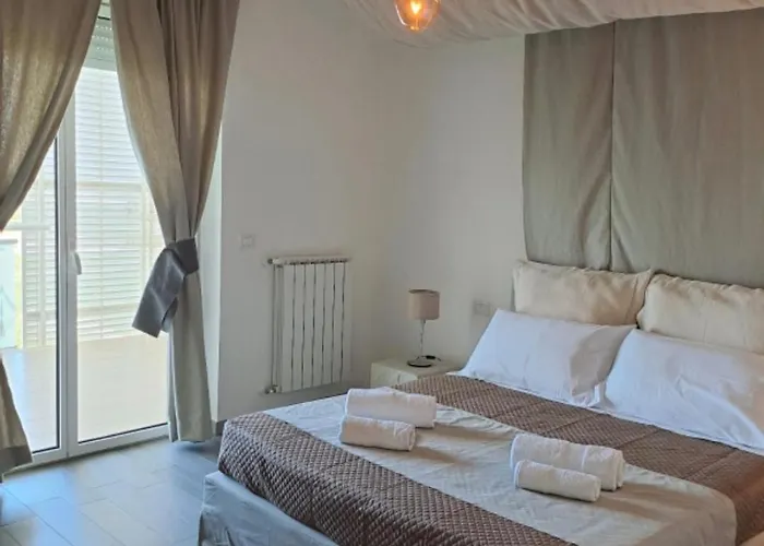 Couette-café Airport Deluxe 3*