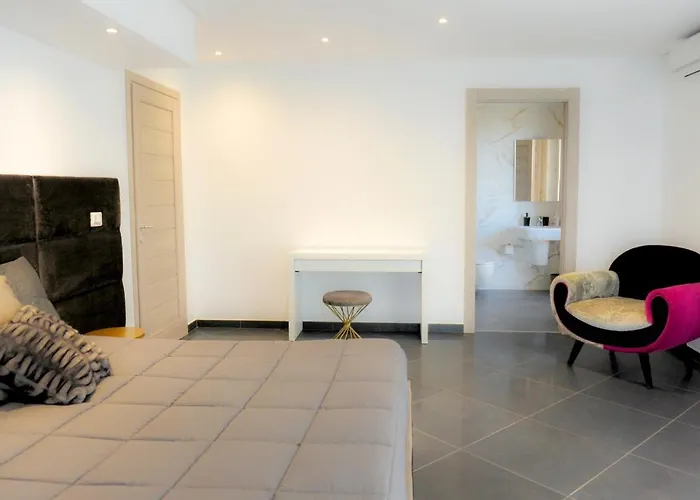 Nocleg ze śniadaniem Airport Deluxe 3*