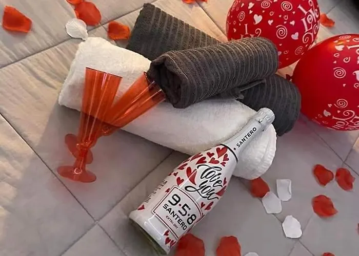 Airport Deluxe Nocleg ze śniadaniem 3*